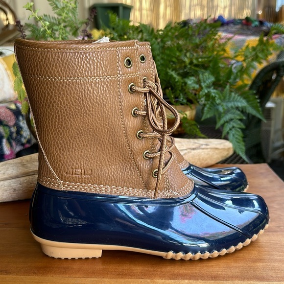 Duck Boots